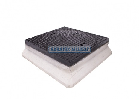 putrand-beton-gietijzer-met-deksel-d400-zij-h-240-mangat-700